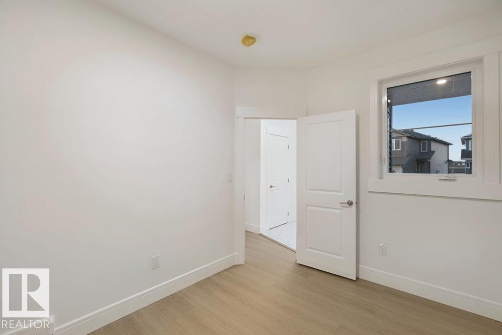 704 Elderberry CL NW NW, Edmonton — photo 25