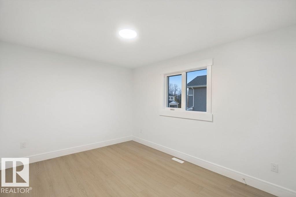 704 Elderberry CL NW NW, Edmonton — photo 36