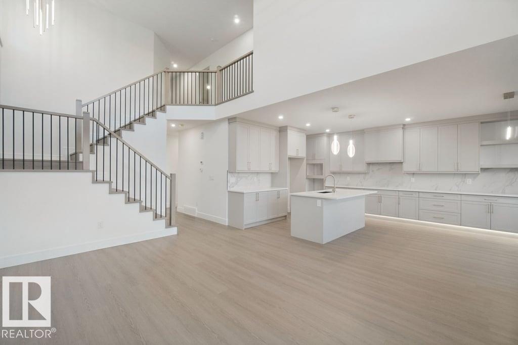 704 Elderberry CL NW NW, Edmonton — photo 9