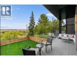 2220 8 Street Ne, Calgary, AB T2M1S4 Photo 38