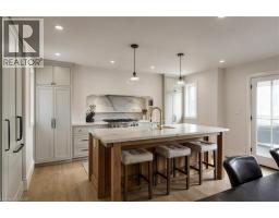Mud room - 890 Forest Glen Avenue, Burlington, ON L7T2L2 Photo 12