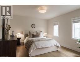 890 Forest Glen Avenue, Burlington, ON L7T2L2 Photo 29
