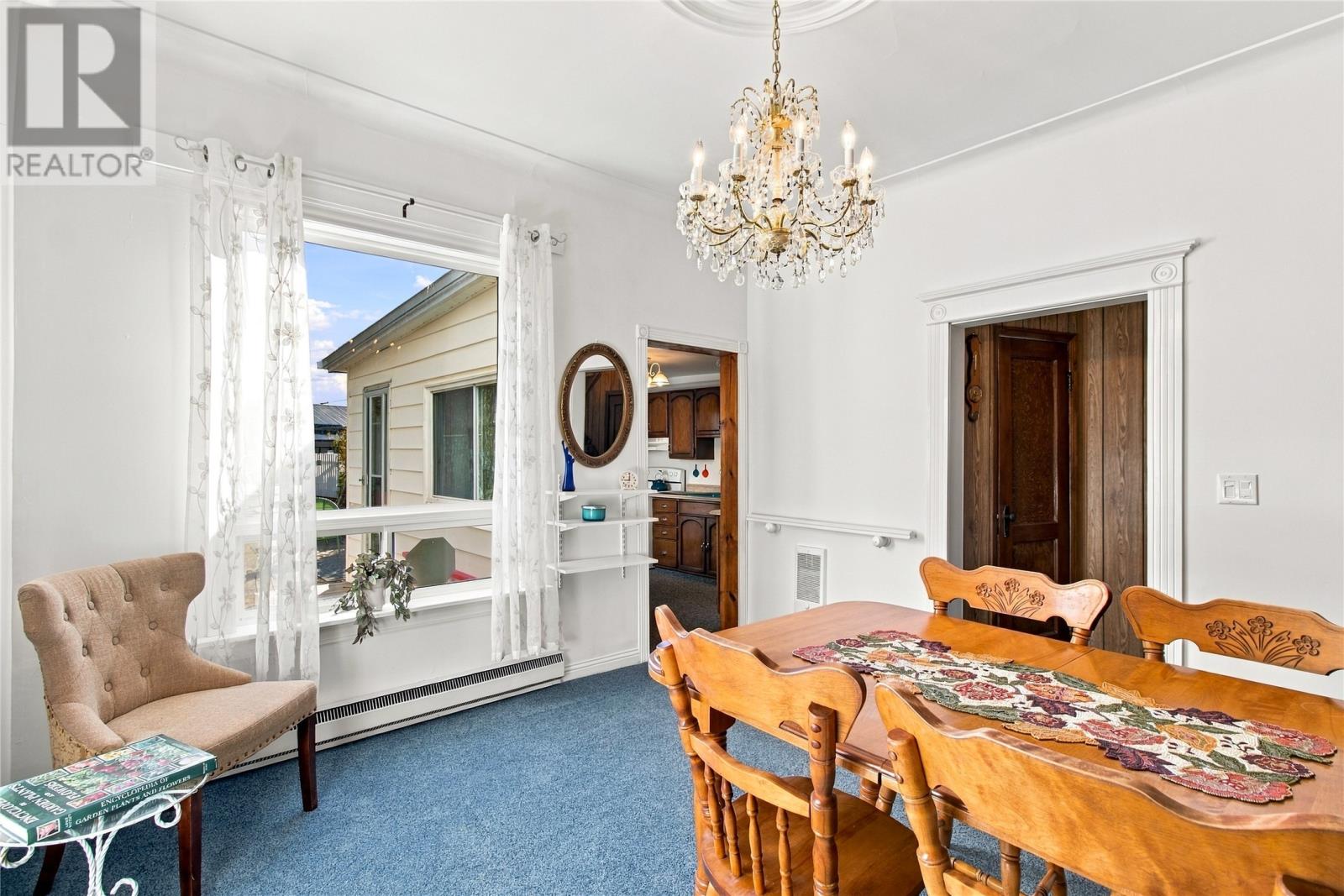 16 Cavell Avenue - 10