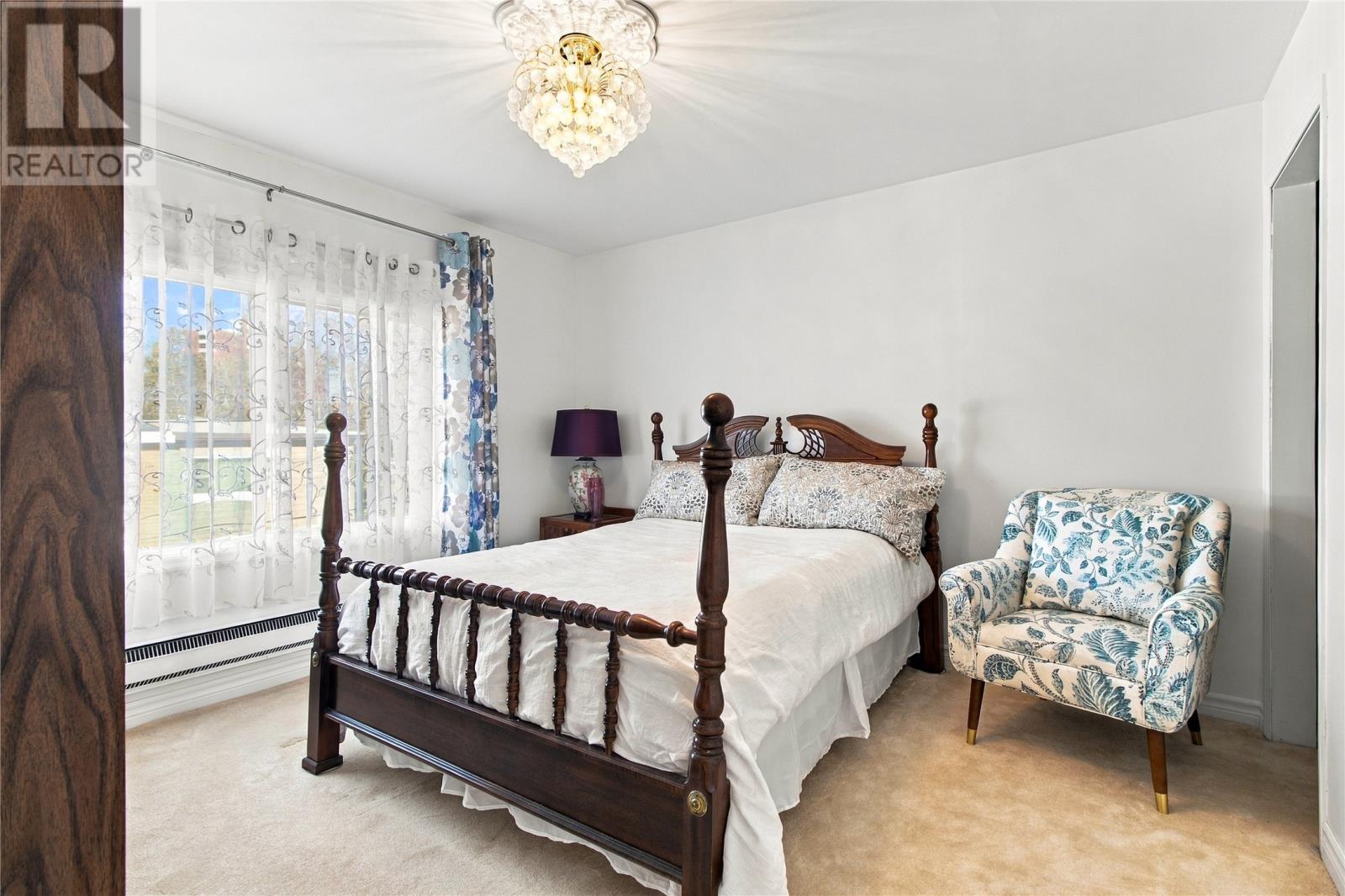 16 Cavell Avenue - 24