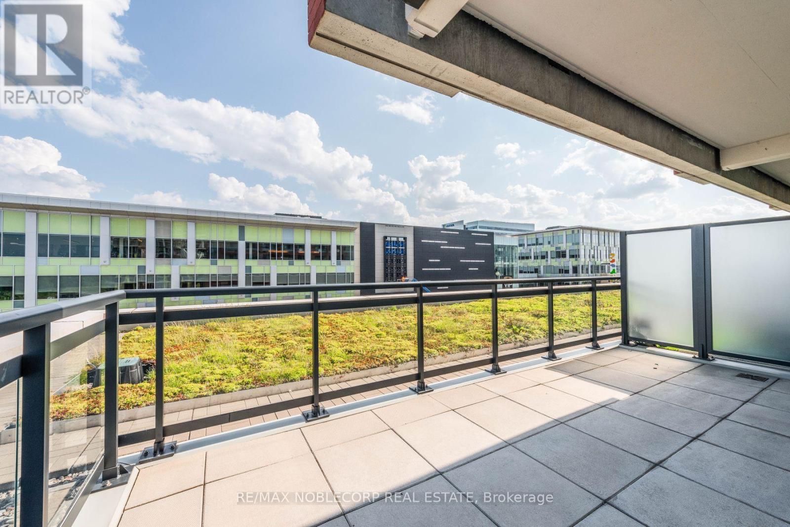180 Enterprise Boulevard — photo 33