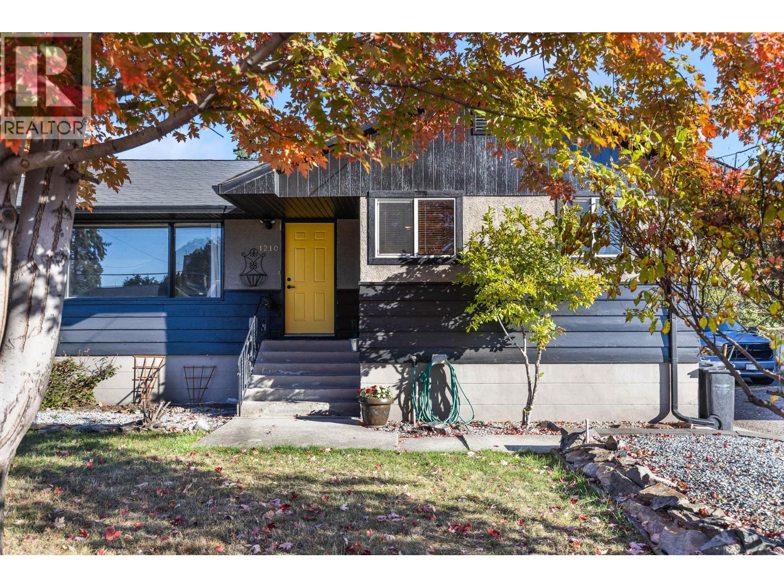  1210 Centennial Crescent, Kelowna