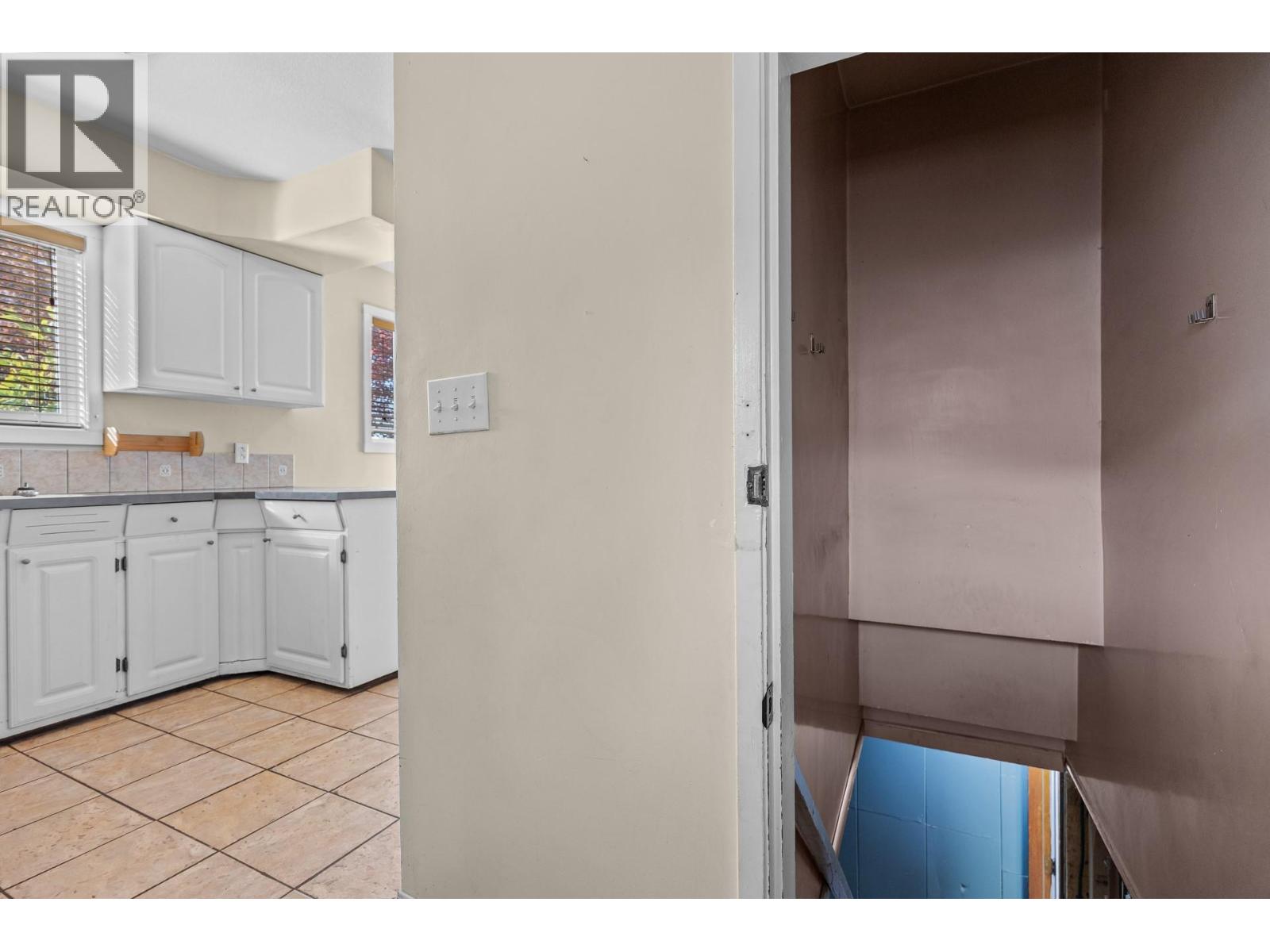 1210 Centennial Crescent - 25