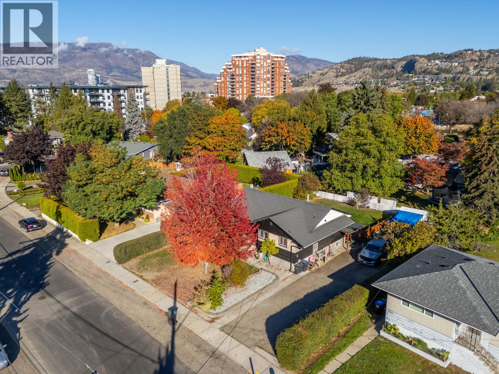  1210 Centennial Crescent, Kelowna