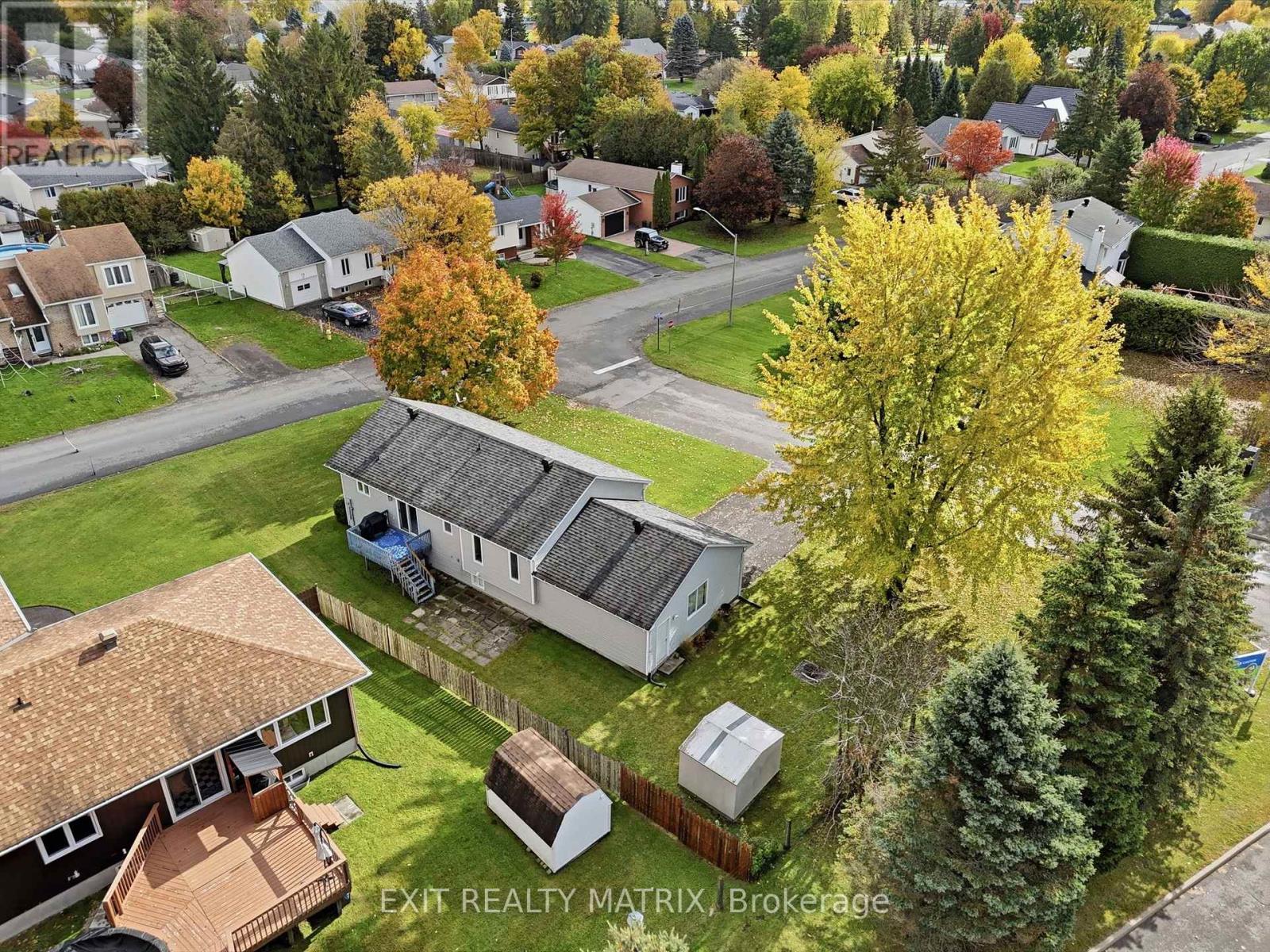 2 MAHEU STREET - 40