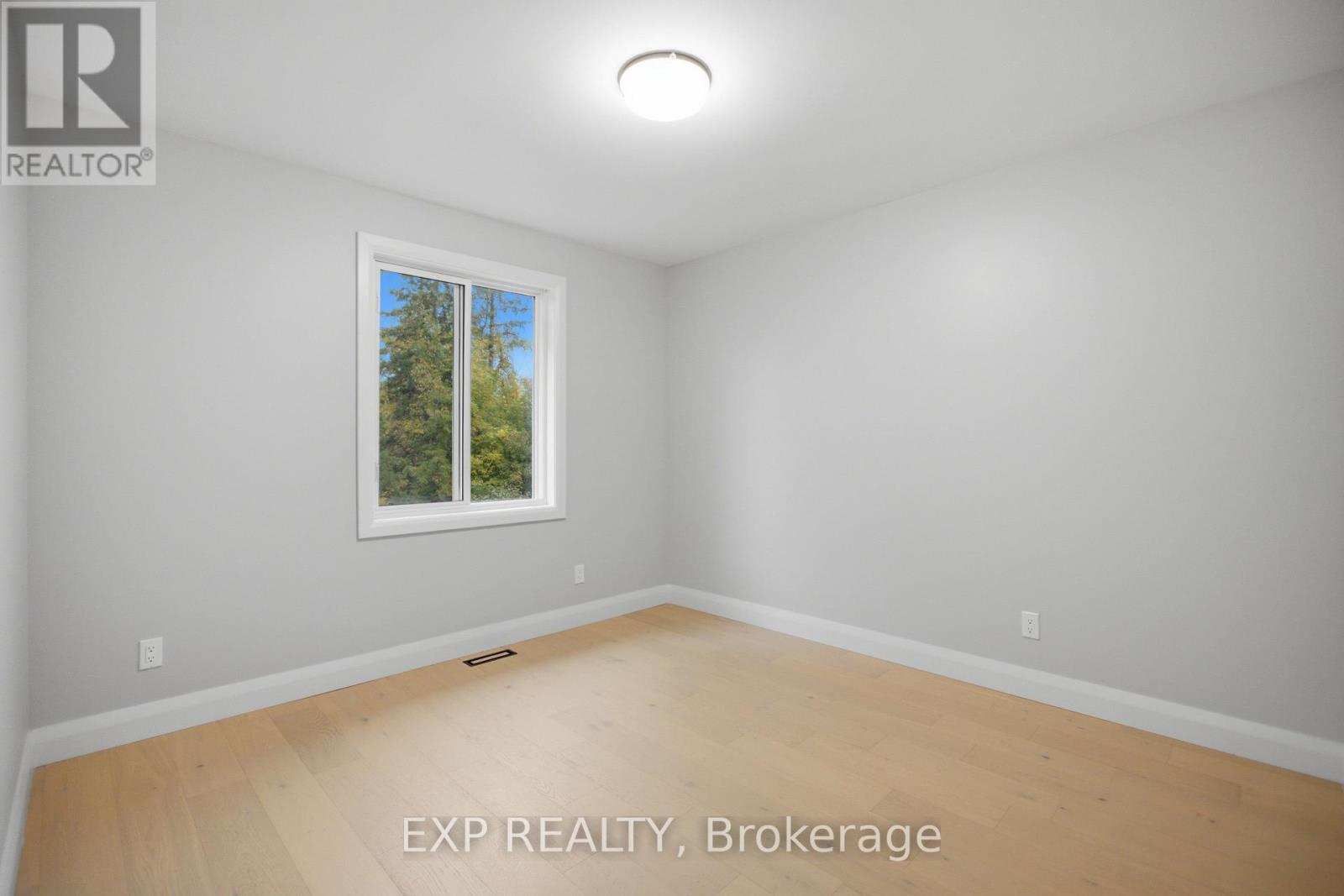 42 Antler Avenue — photo 24