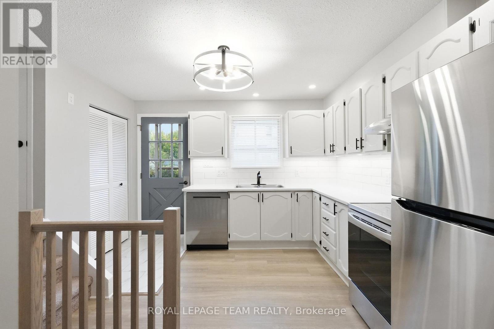 289 Montfort Street — photo 14
