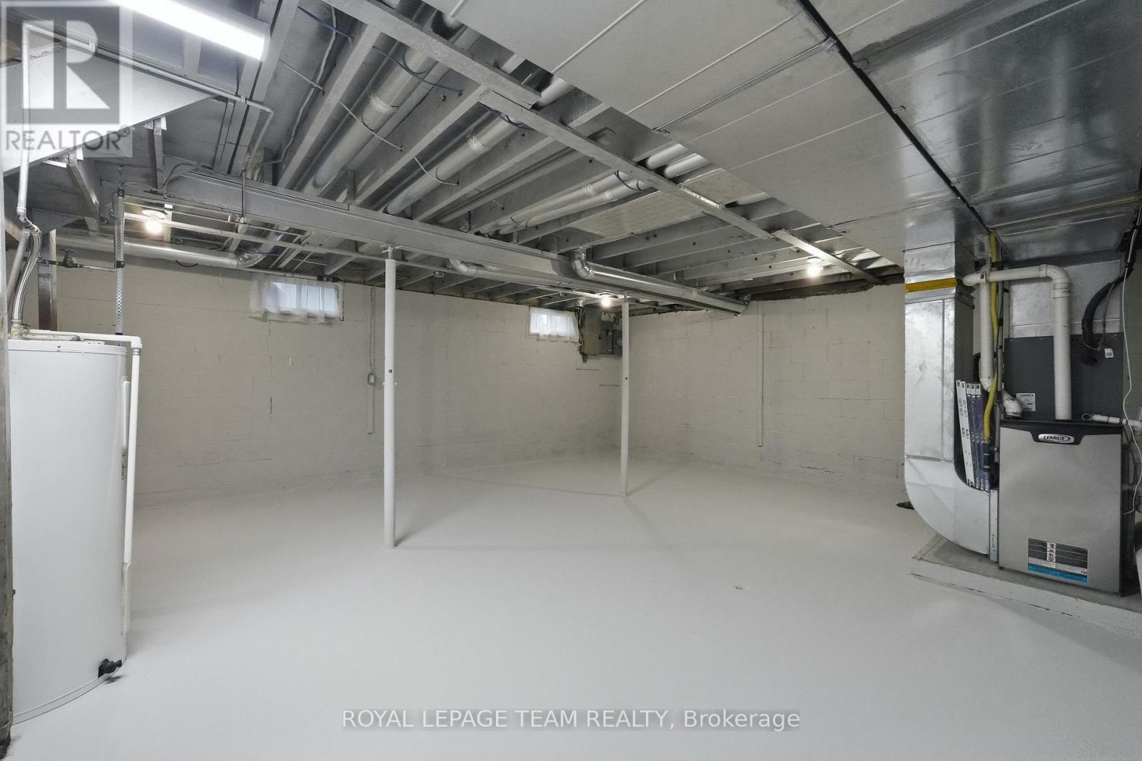 289 Montfort Street — photo 35