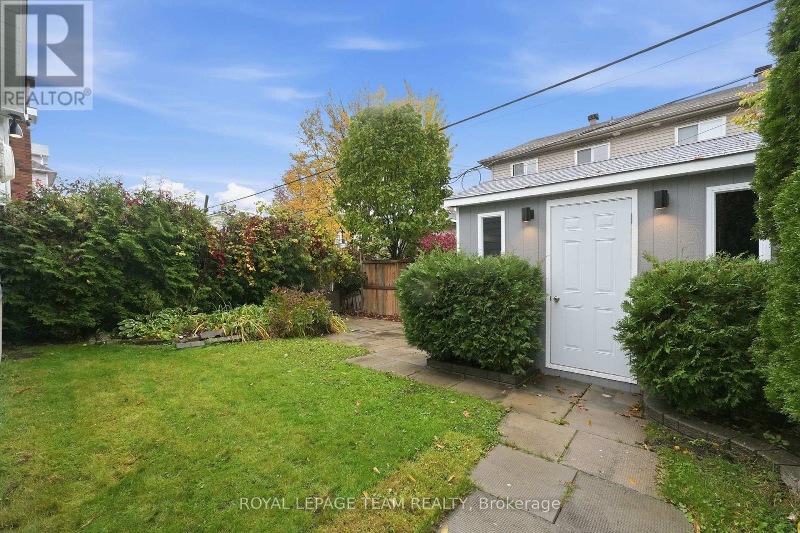 289 Montfort Street — photo 38