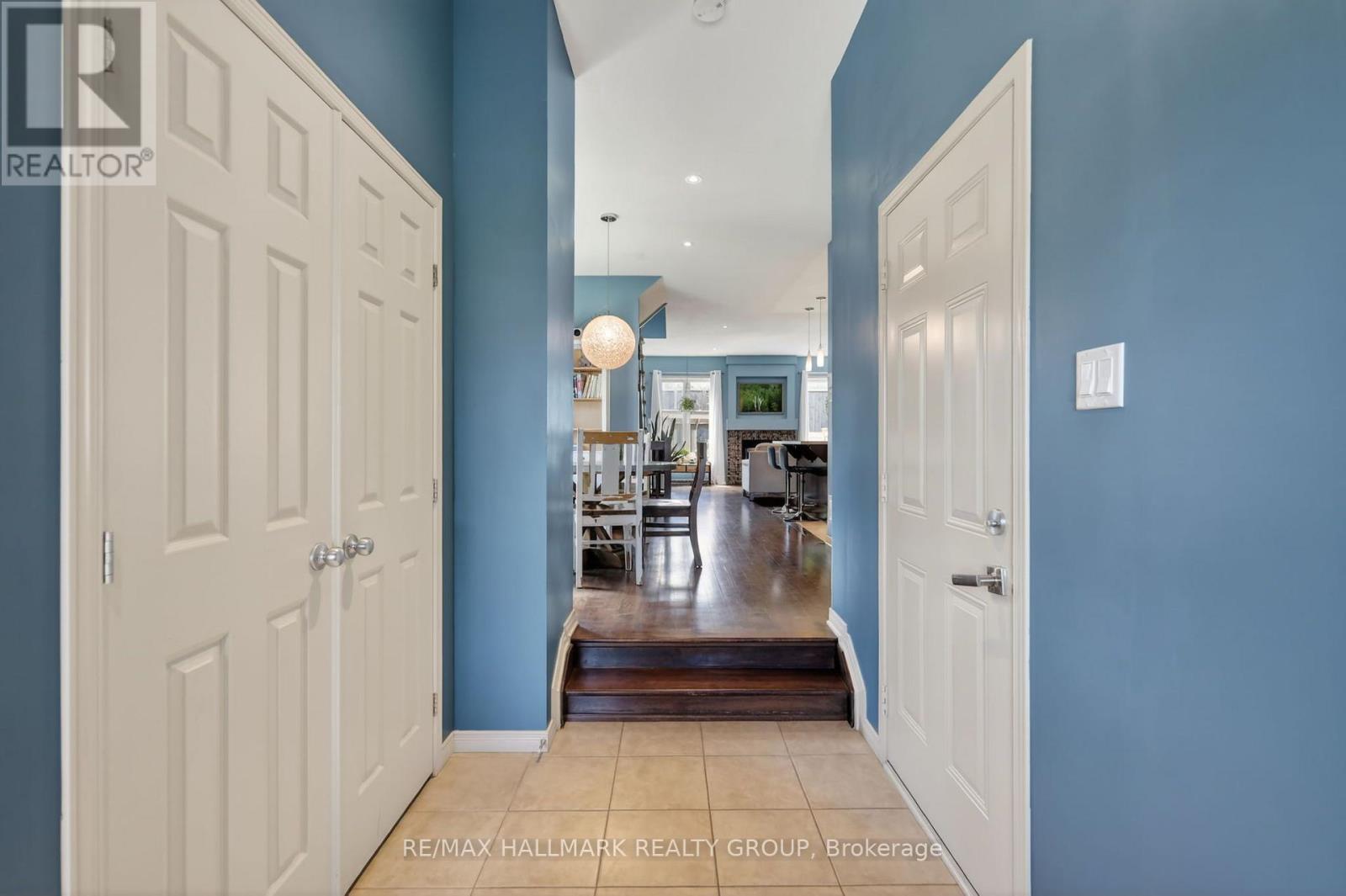 2227 Descartes Street — photo 14
