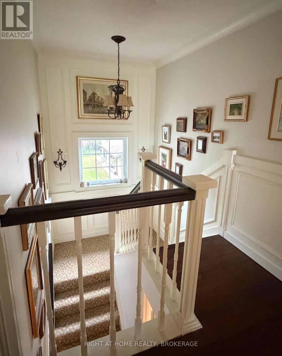 4108 Queen Victoria Street — photo 22