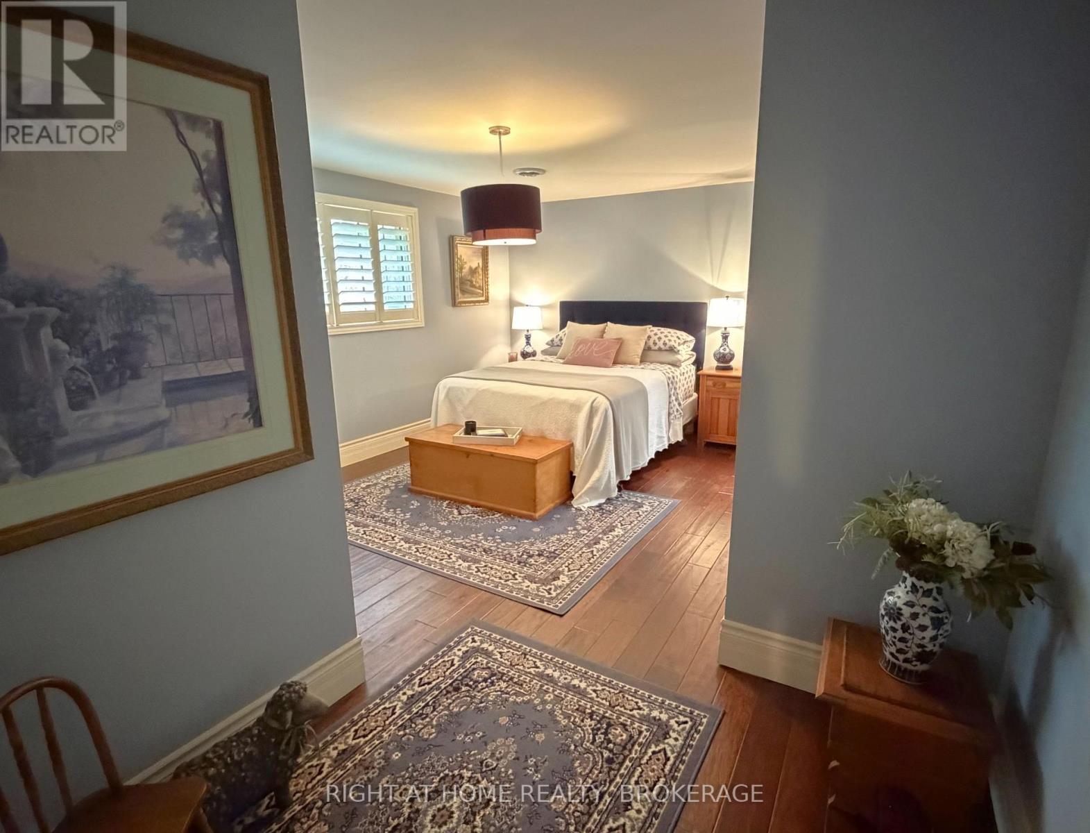 4108 Queen Victoria Street — photo 25
