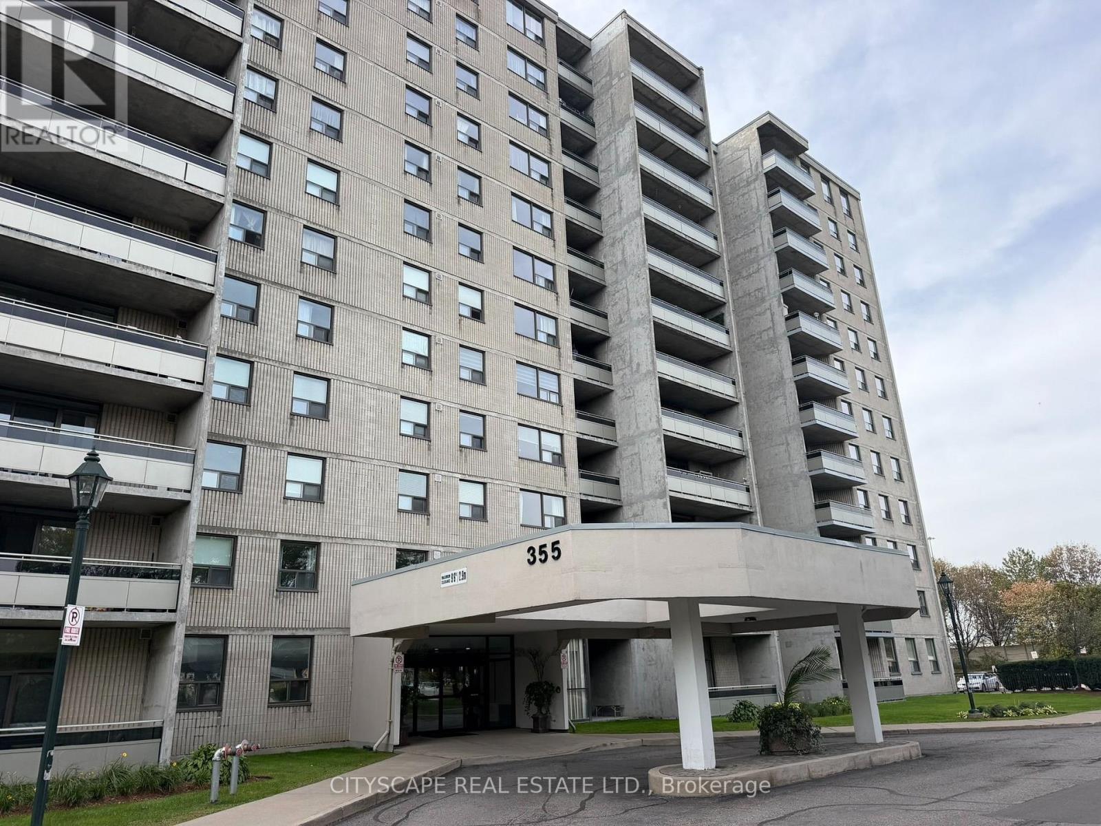 Photo of 355 Rathburn Road