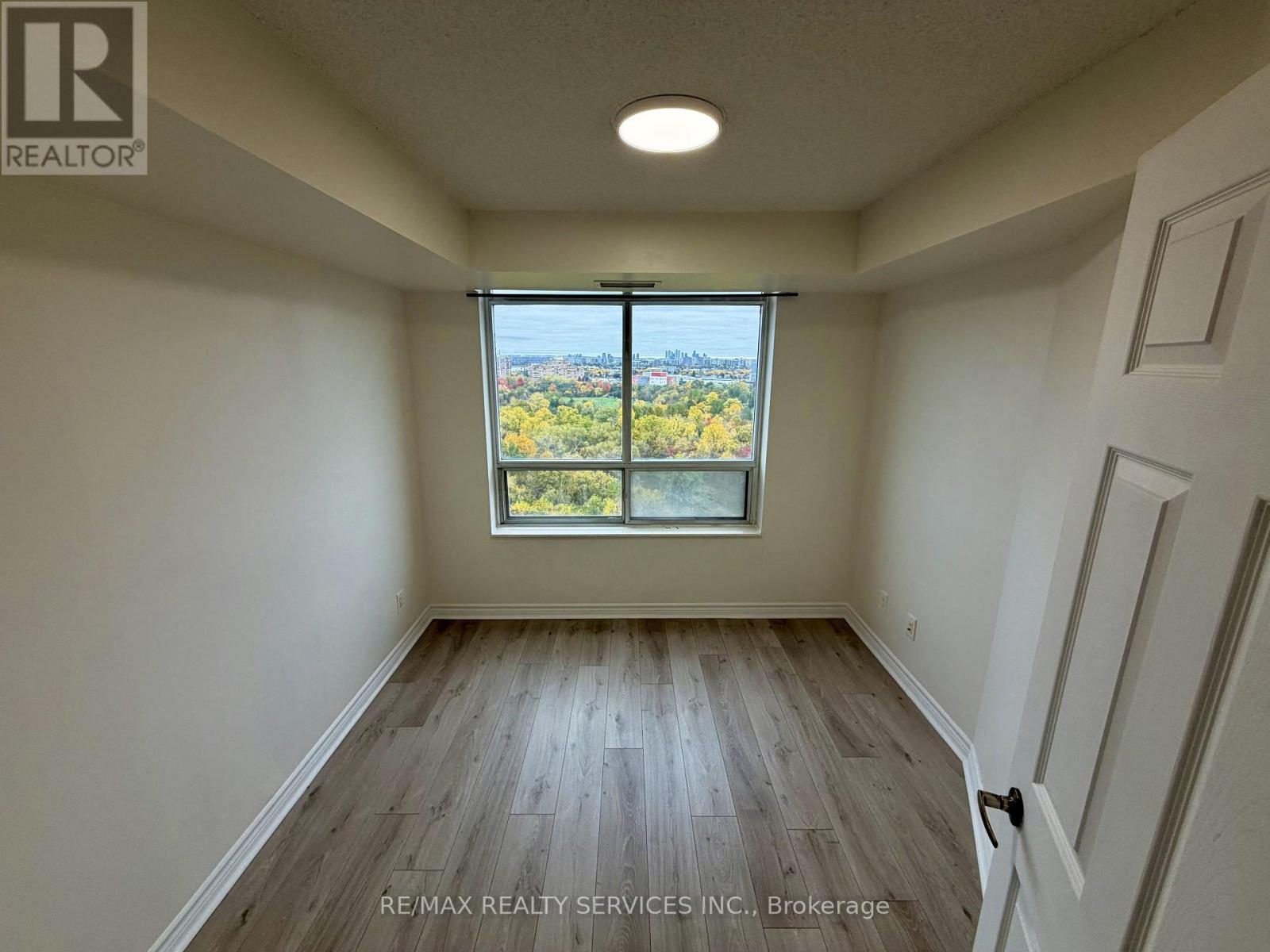 700 Humberwood Boulevard — photo 10