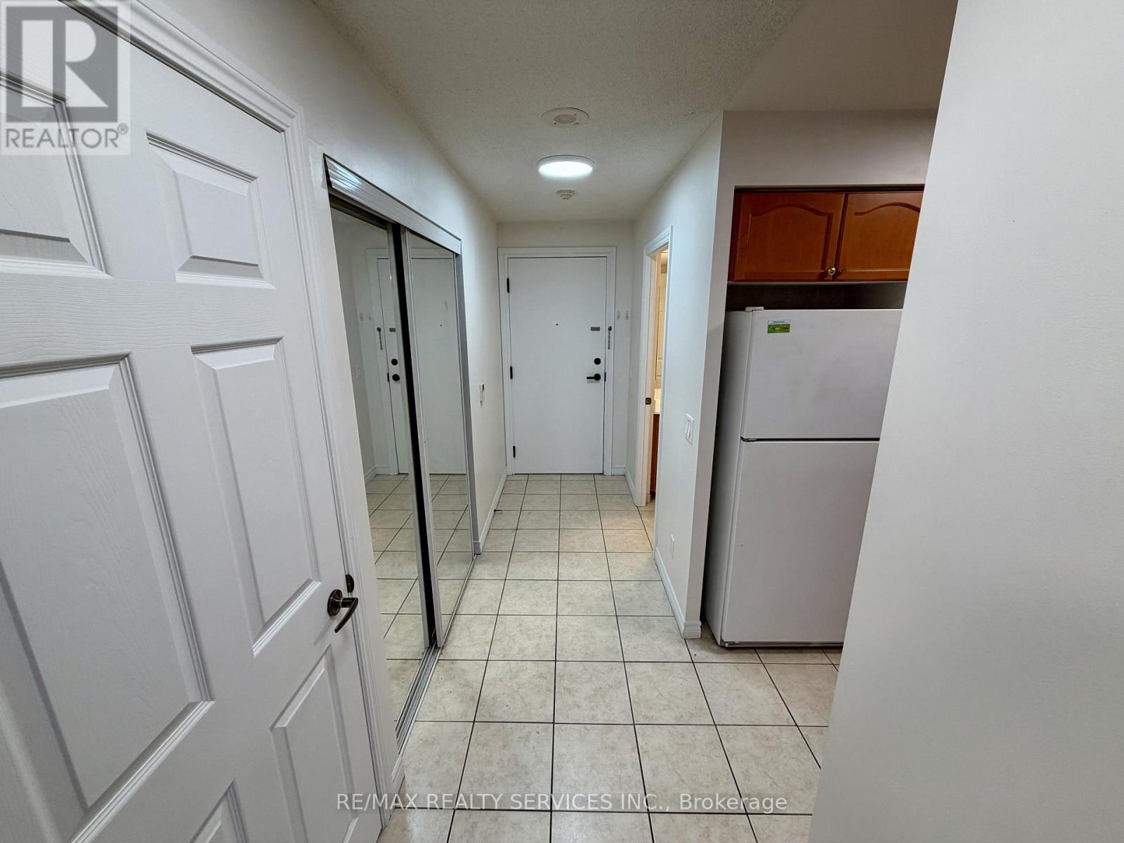 700 Humberwood Boulevard — photo 3