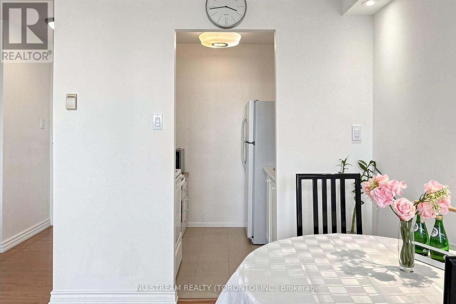 604- 100 Lotherton Pathway, Toronto, ON photo 15