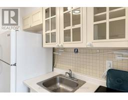 604 - 100 Lotherton Pathway, Toronto, ON M6B2G8 Photo 19