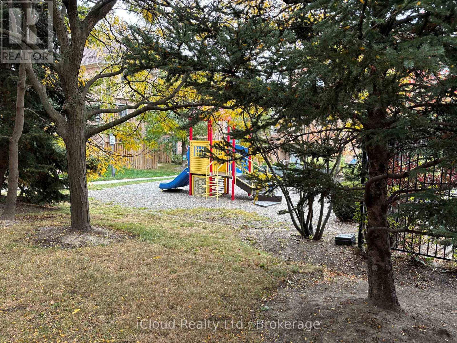 50 Strathaven Drive — photo 12
