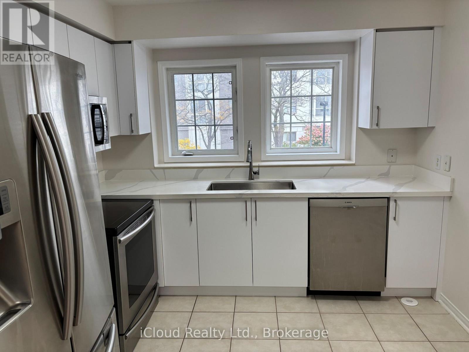 50 Strathaven Drive — photo 4