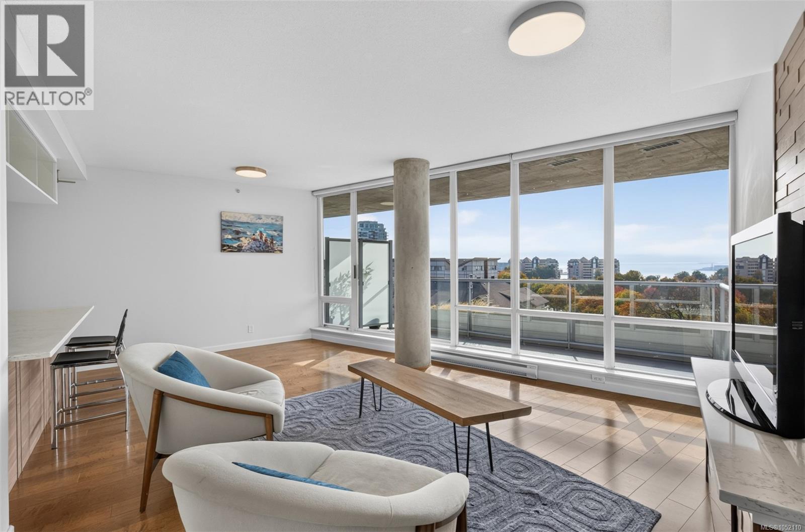 #805 160 Wilson St - 16