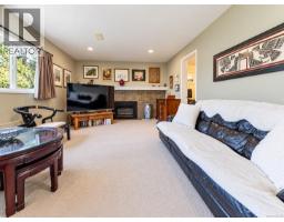 3524 Plymouth Rd, Oak Bay, BC V8P4X4 Photo 22