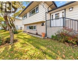 3524 Plymouth Rd, Oak Bay, BC V8P4X4 Photo 33