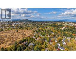 3524 Plymouth Rd, Oak Bay, BC V8P4X4 Photo 45