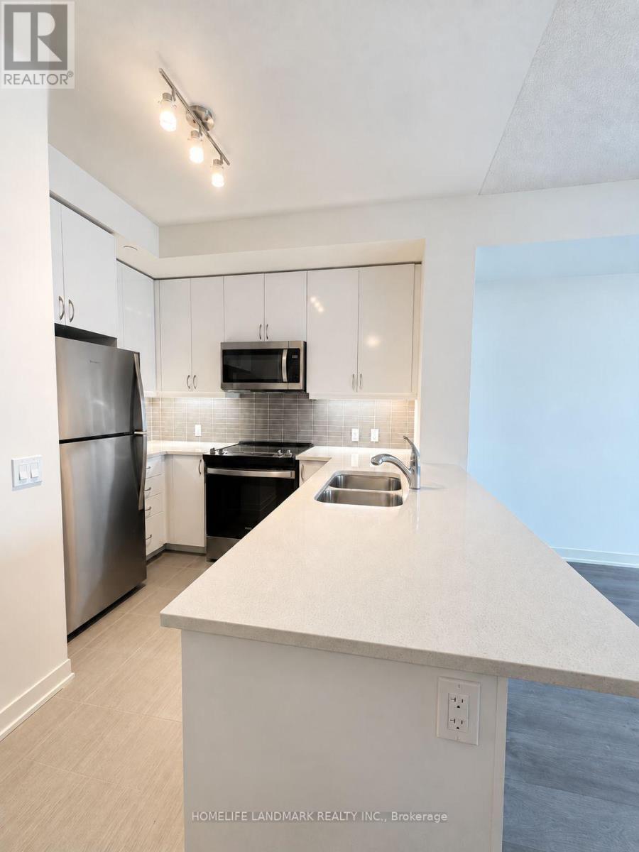 4955 Yonge Street — photo 4