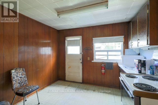 776 Gerrard Street East — photo 10