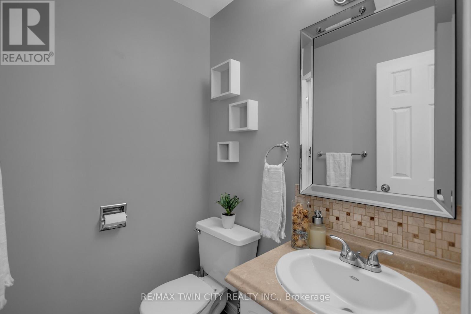 117 D'AUBIGNY ROAD - 18