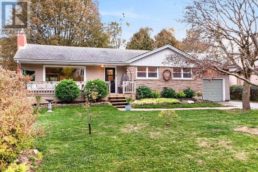 58 Hatton Drive, Hamilton, ON photo 2
