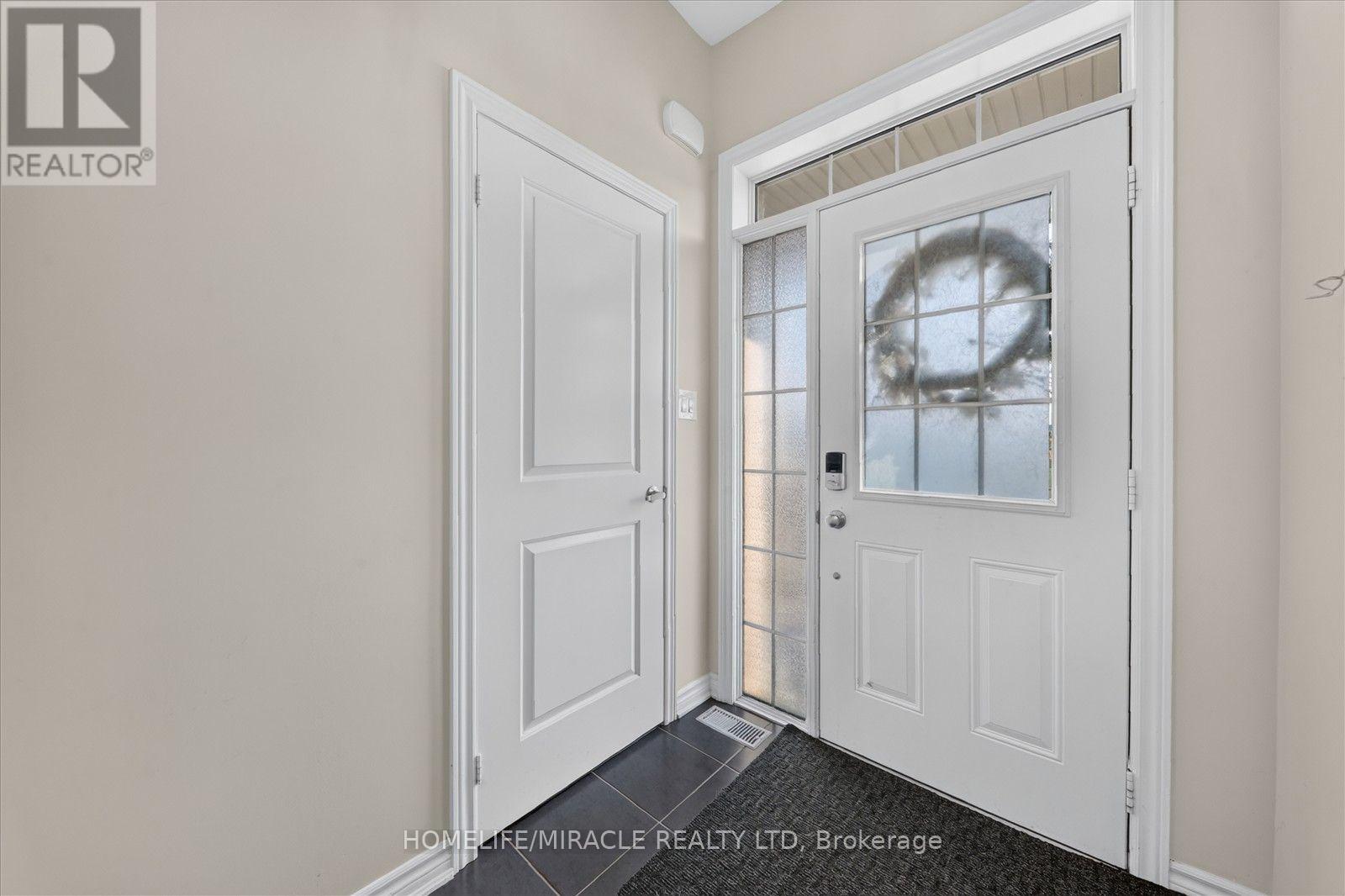 22 Pristine Trail, Cavan Monaghan, ON photo 5
