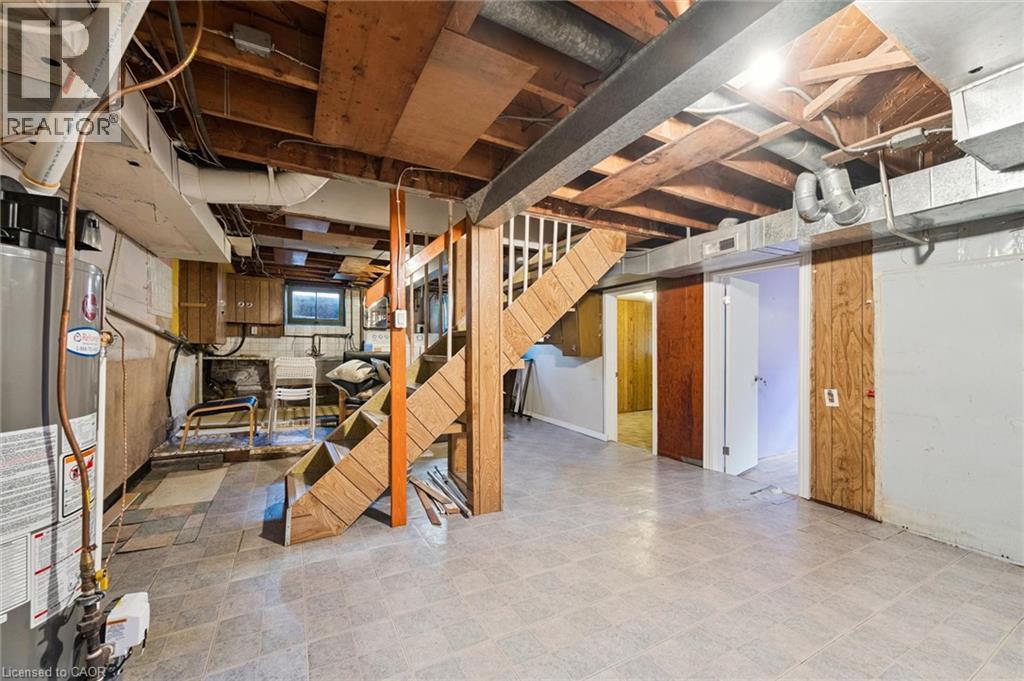 191 Grove Street — photo 26