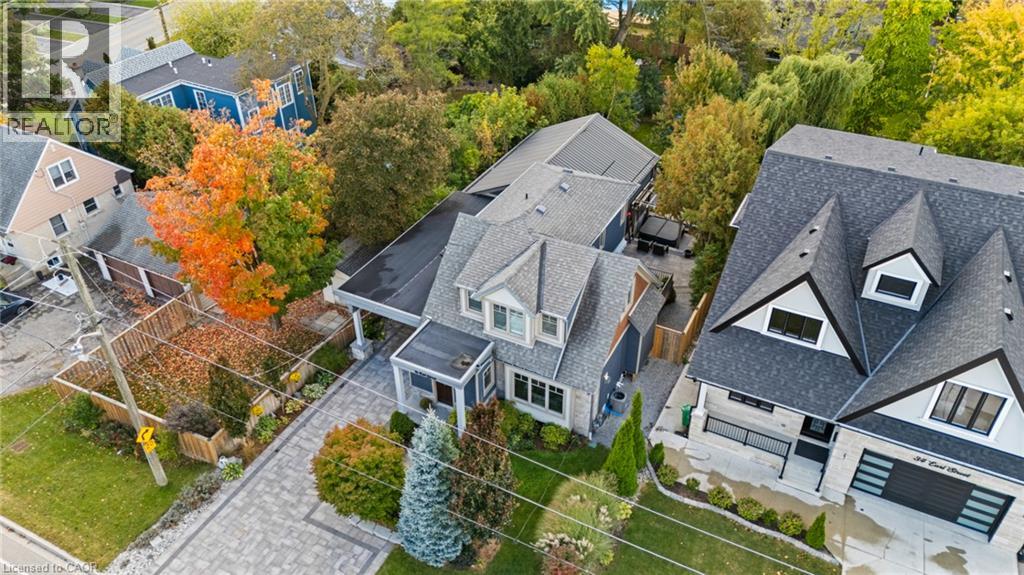 36 Earl Street — photo 45