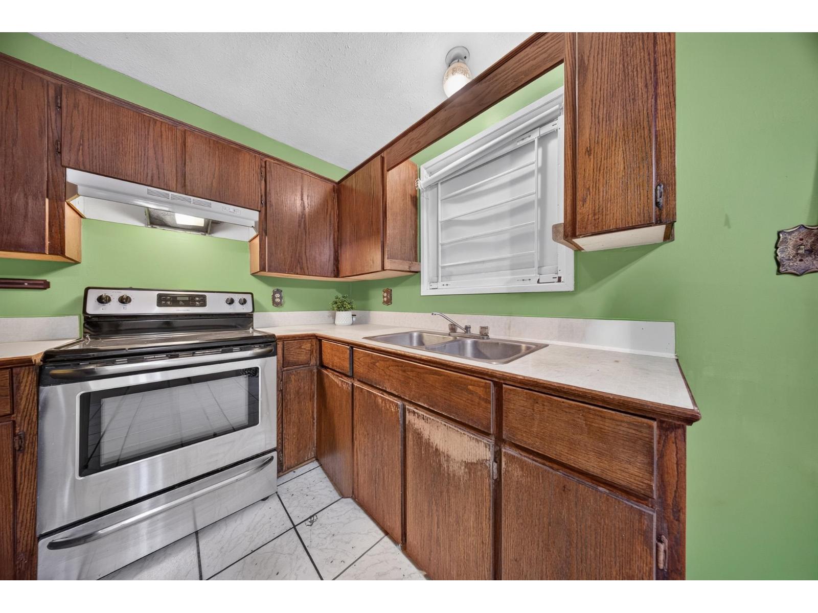 Photo of 45320 CREEKSIDE DRIVE, West Chilliwack 18