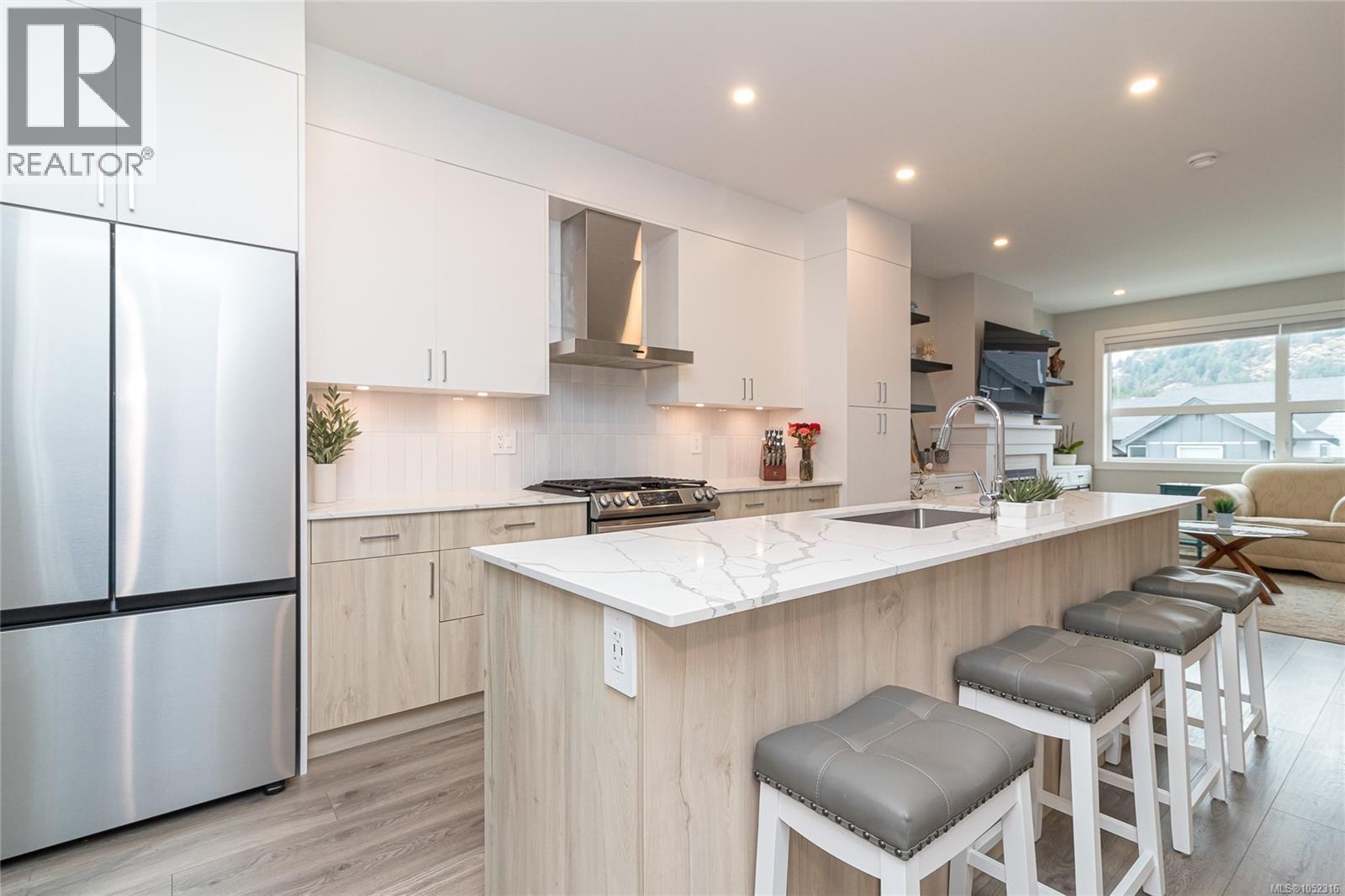 1460 Stella Lane - 10