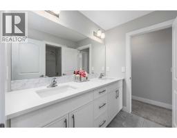 20 Carringham Heights Nw, Calgary, AB T3P1V4 Photo 30