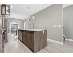 3pc Bathroom - 3, 1930 26a Street Sw, Calgary, AB T3E2B7 Photo 10