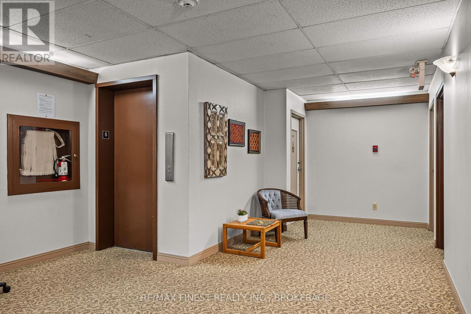315 Regent Street — photo 11