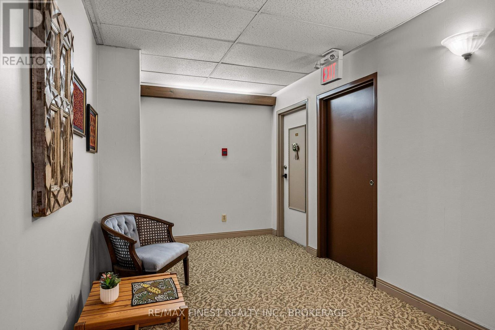 315 Regent Street — photo 12