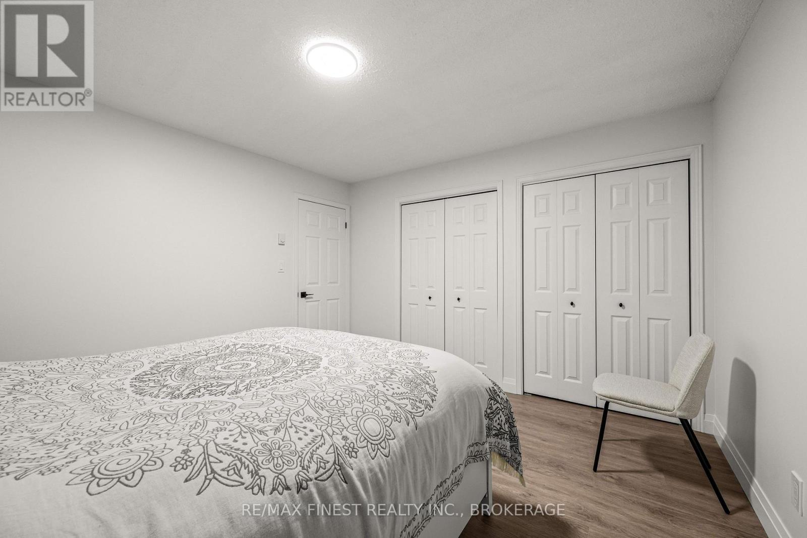 315 Regent Street — photo 28
