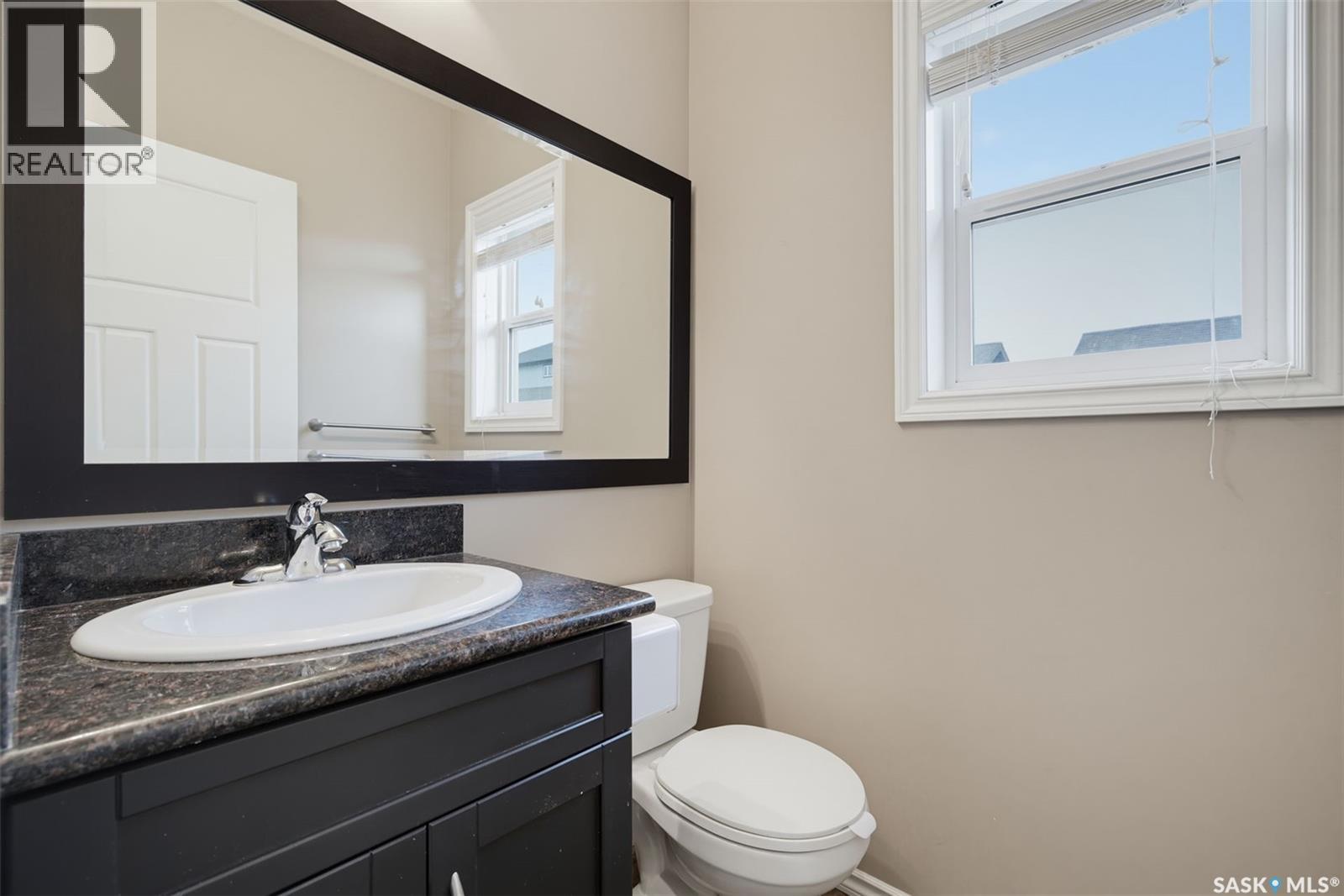 335 Willowgrove LANE, Saskatoon — photo 15