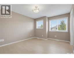 335 Willowgrove Lane, Saskatoon, SK S7K1N3 Photo 17