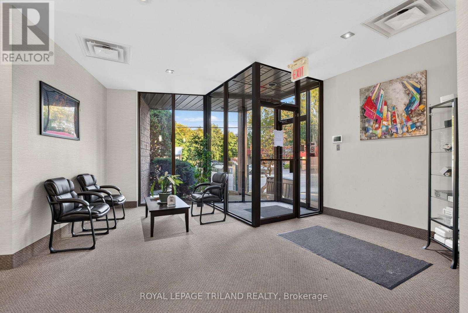 1 Wortley Road — photo 12