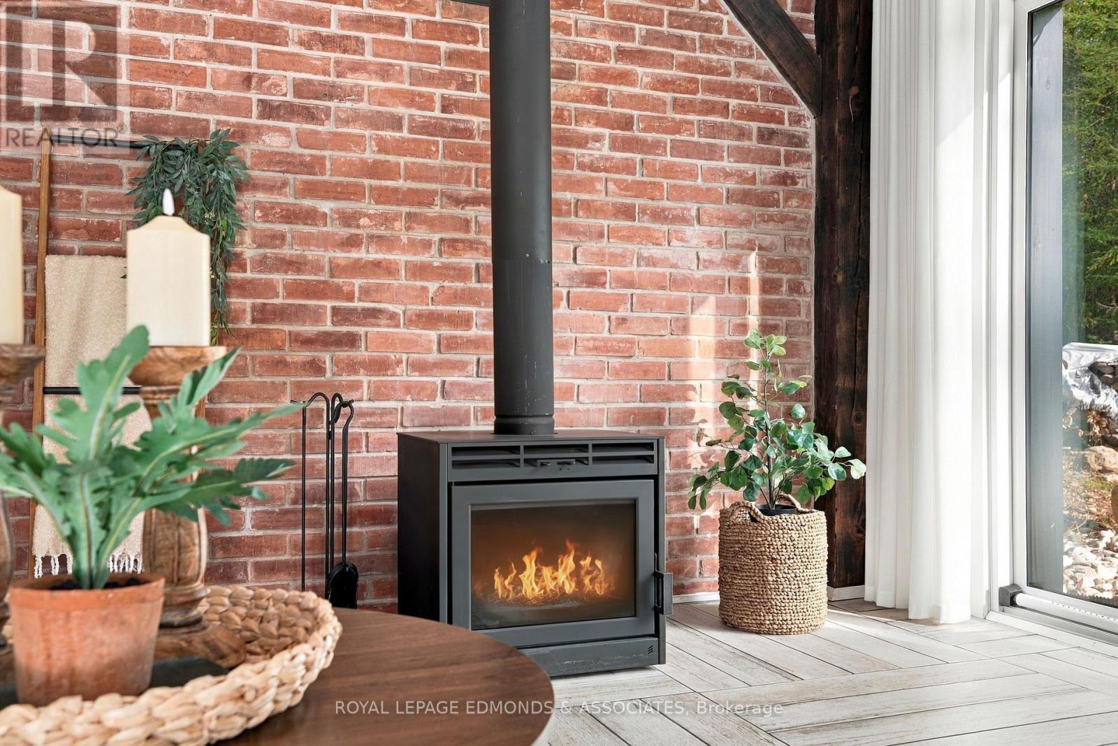 1082 RAPID ROAD - 22