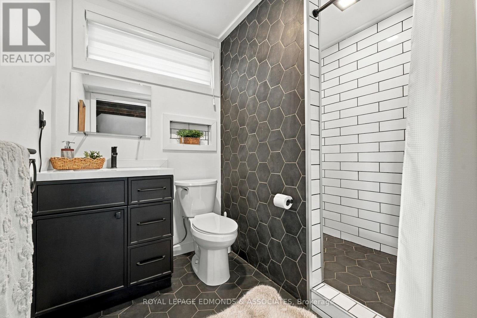 1082 RAPID ROAD - 31